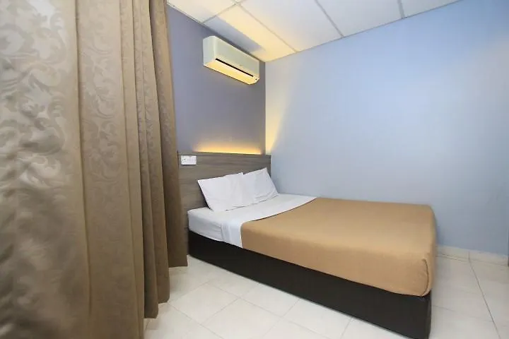 Yellow Mansion Hotel Малакка Малайзия